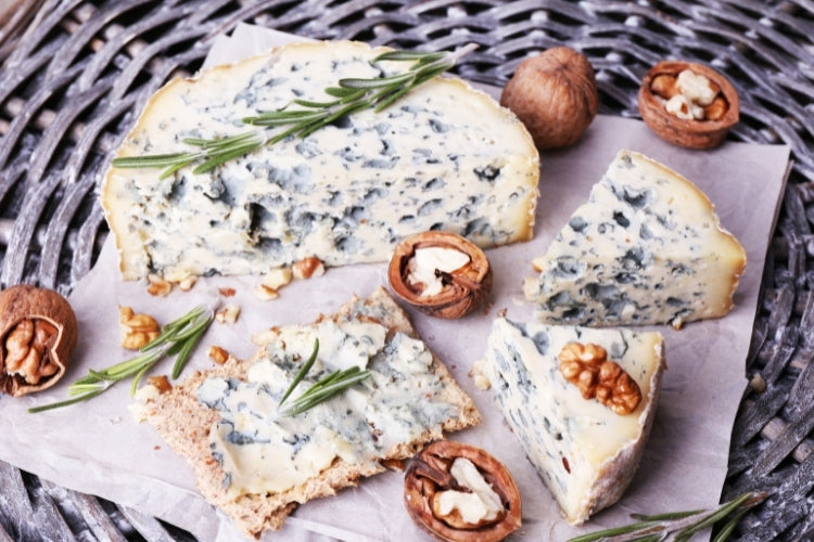 french roquefort cheese