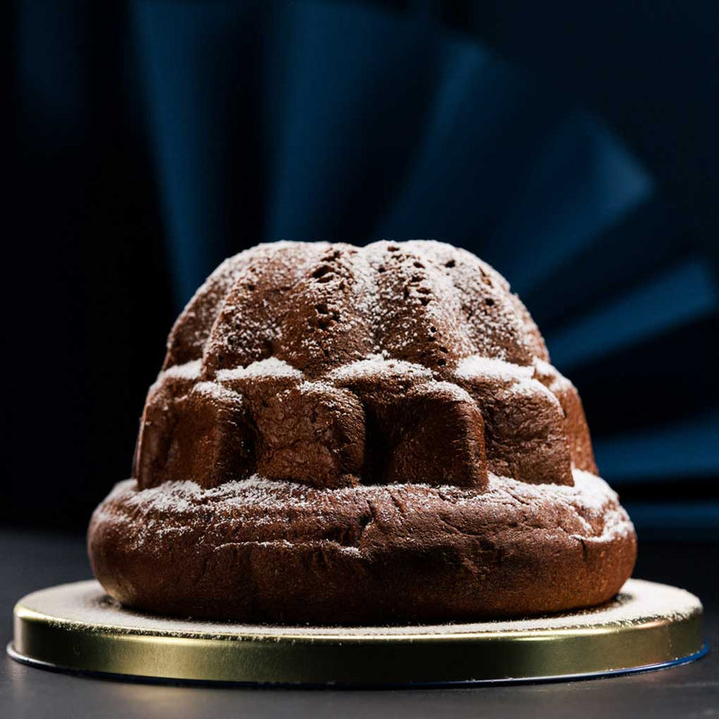 Fiasconaro Montenero "Black Mountain" Cake, 24.7 oz (700 g)