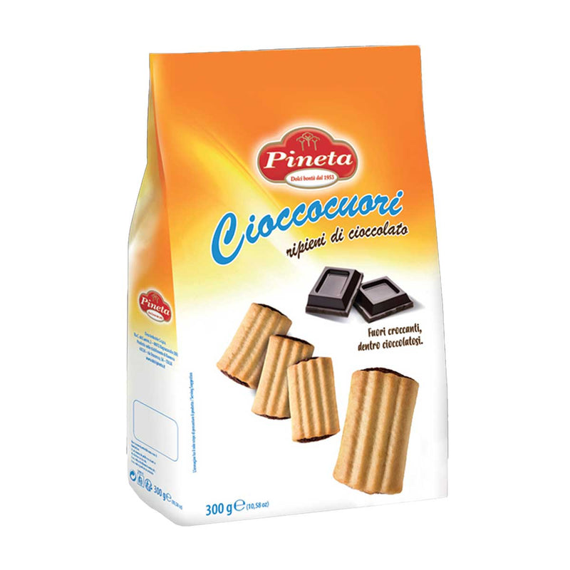 Italian Cioccocuori Shortbread Biscuits with Chocolate by Pineta, 10.6 oz (300 g)